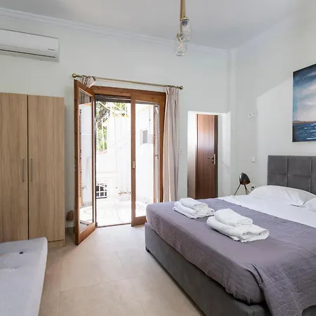Utopia Suites Aegina Exterior photo