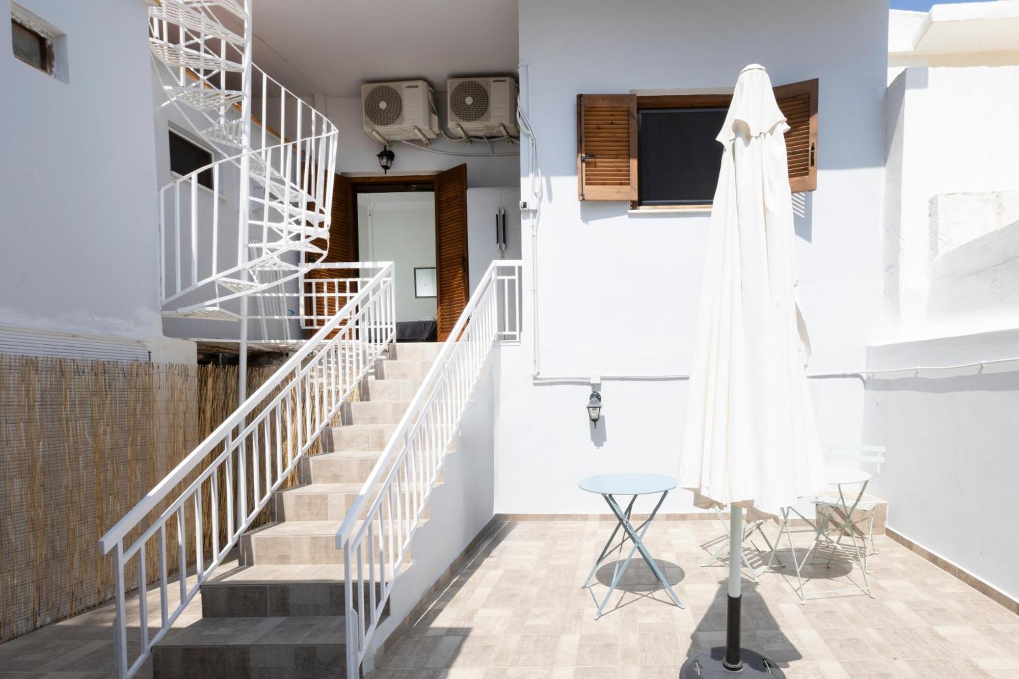Apartment Utopia *